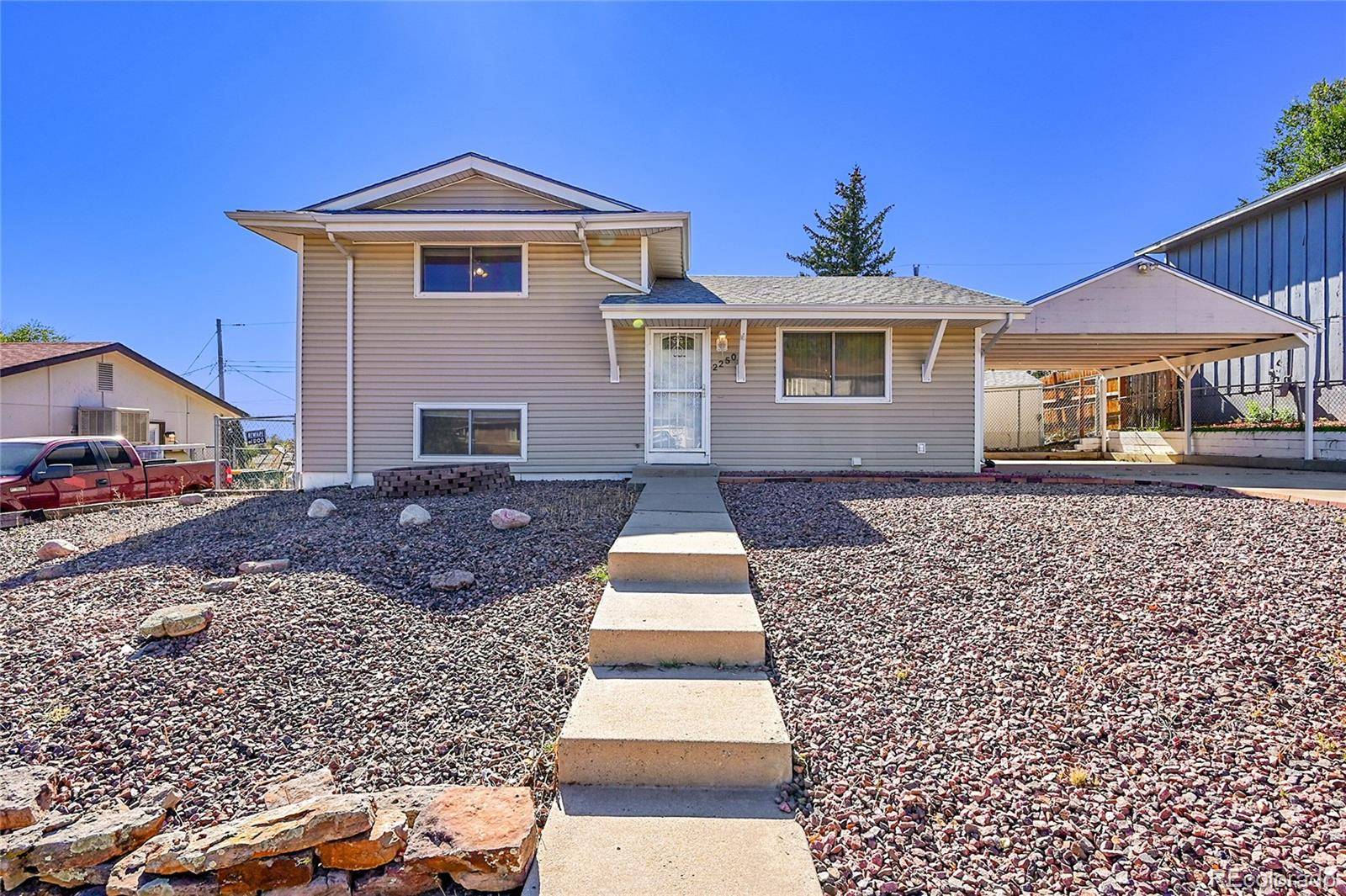 Colorado Springs, CO 80910,2250 Pepperwood DR