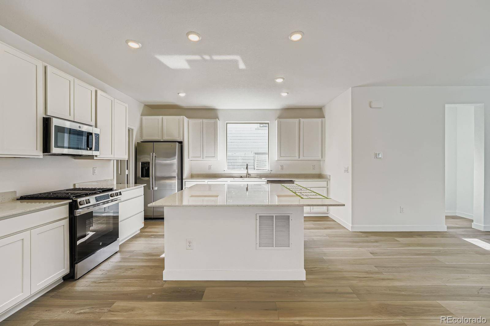 Morrison, CO 80465,16123 W Dequesne DR