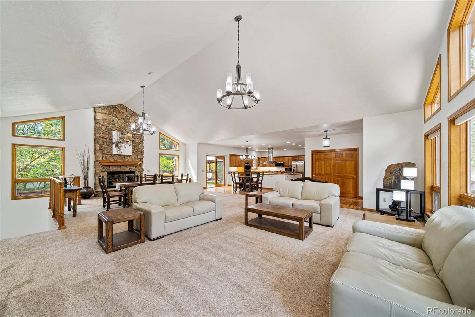 Larkspur, CO 80118,5846 S Pike DR