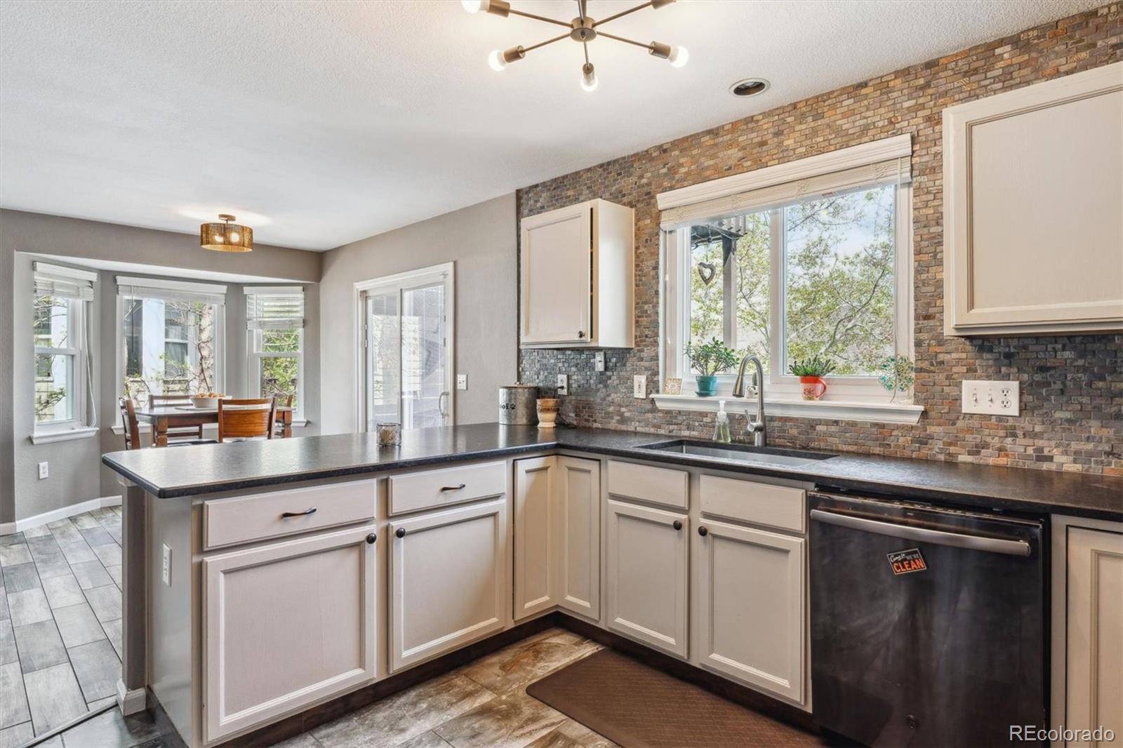 Broomfield, CO 80020,1142 Dover WAY