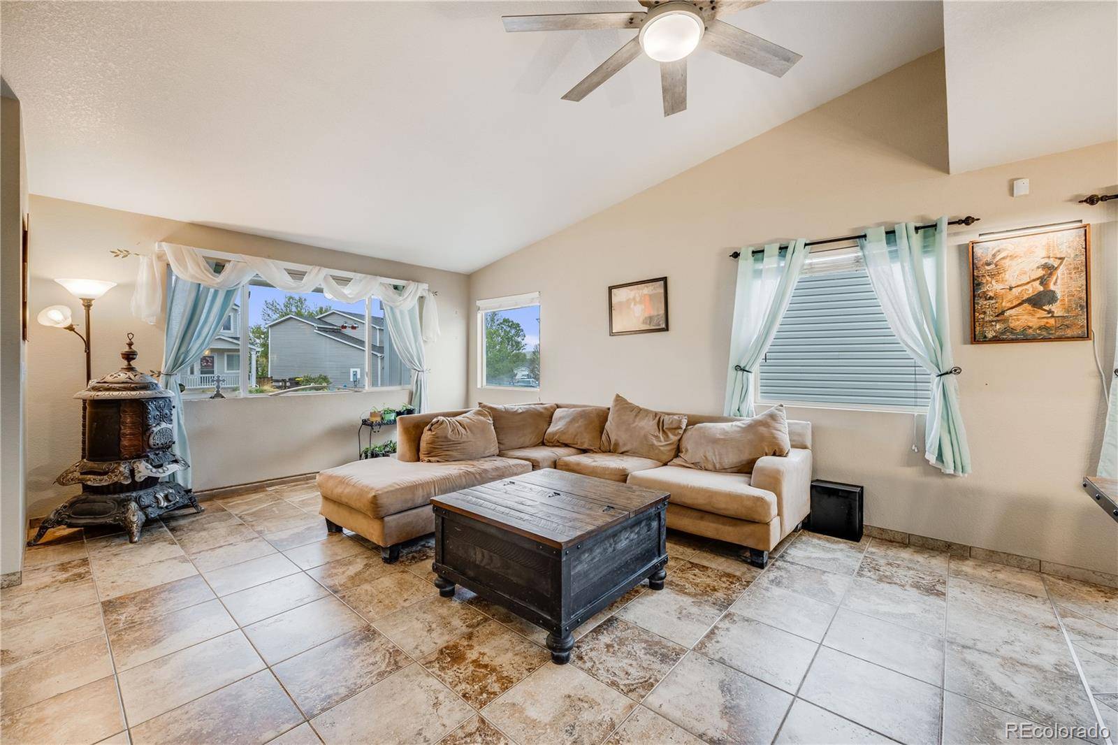 Littleton, CO 80125,9674 Fox Den DR