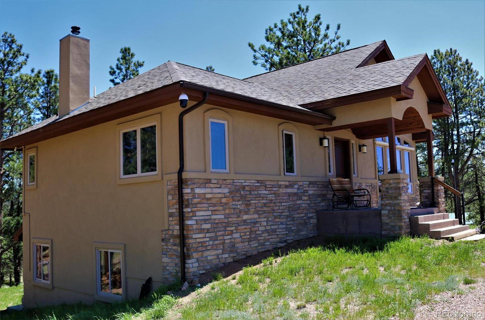 Florissant, CO 80816,6627 County Road 100