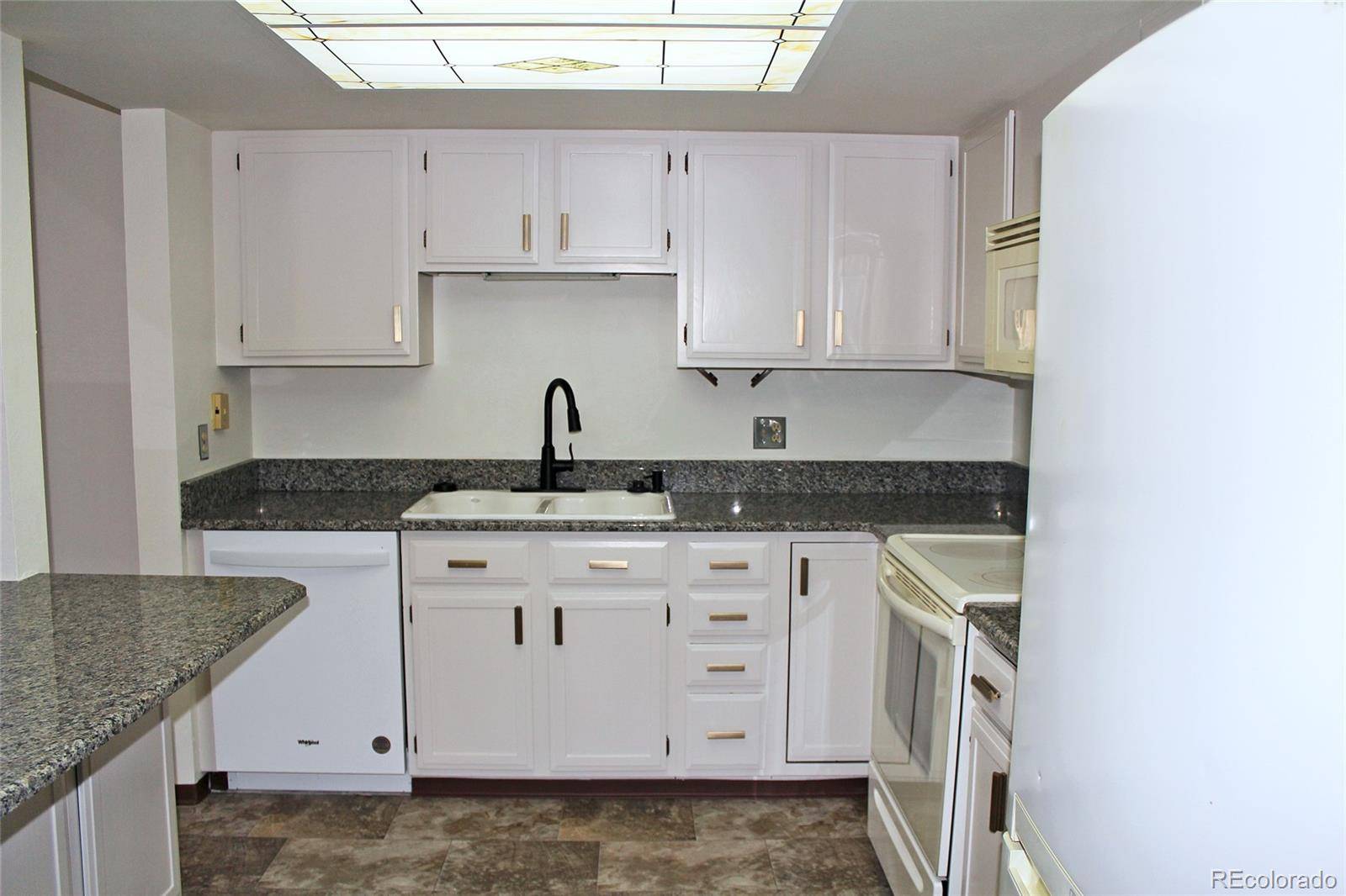 Aurora, CO 80014,13952 E Marina DR #304