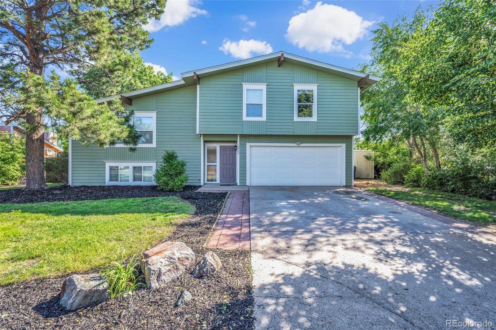 Colorado Springs, CO 80918,2660 Sunbird DR