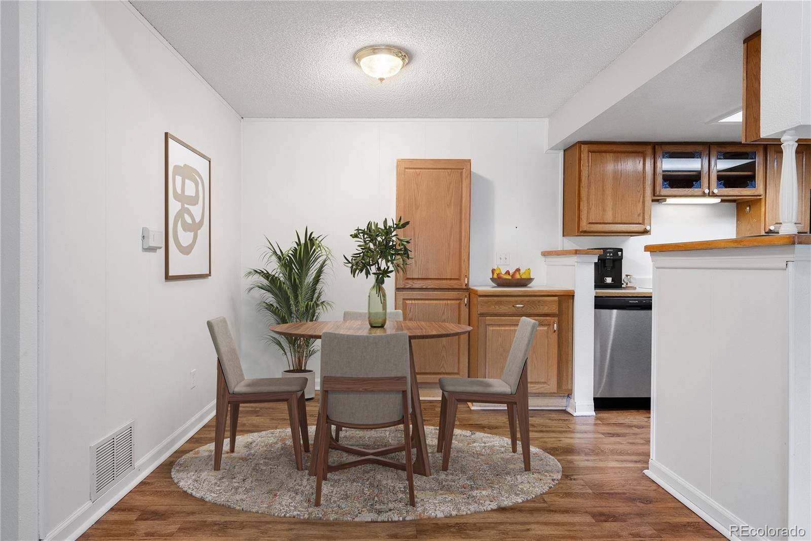 Denver, CO 80247,8600 E Alameda AVE #21-207