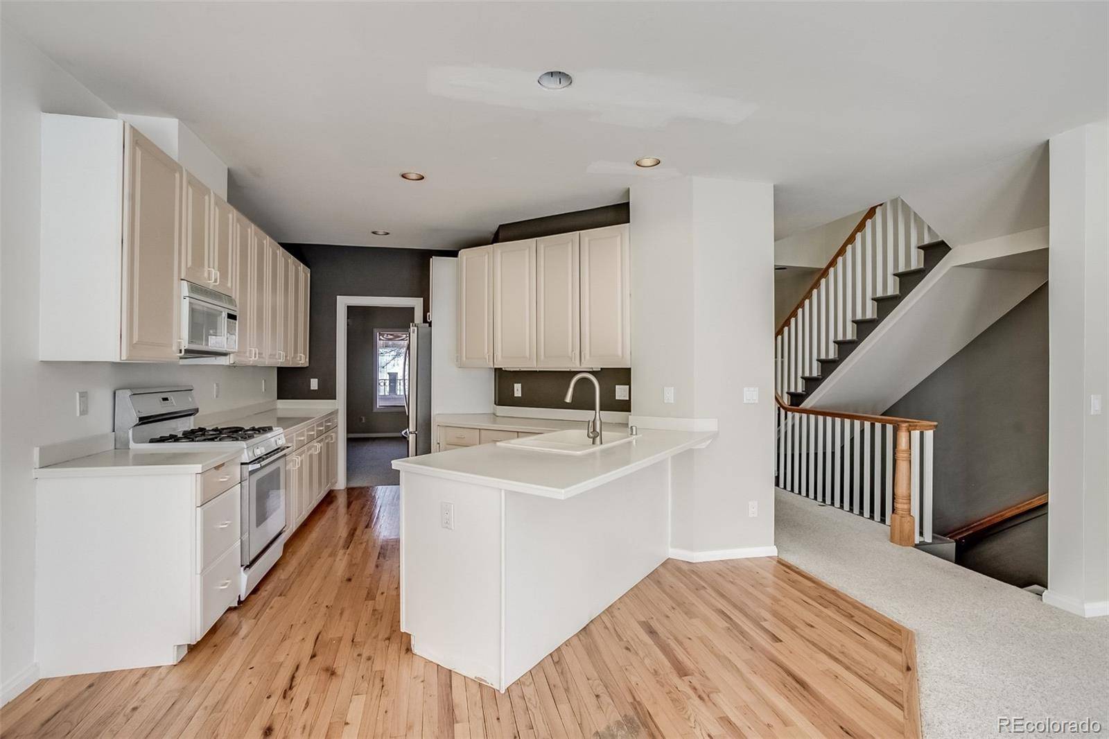 Denver, CO 80218,391 N Ogden ST