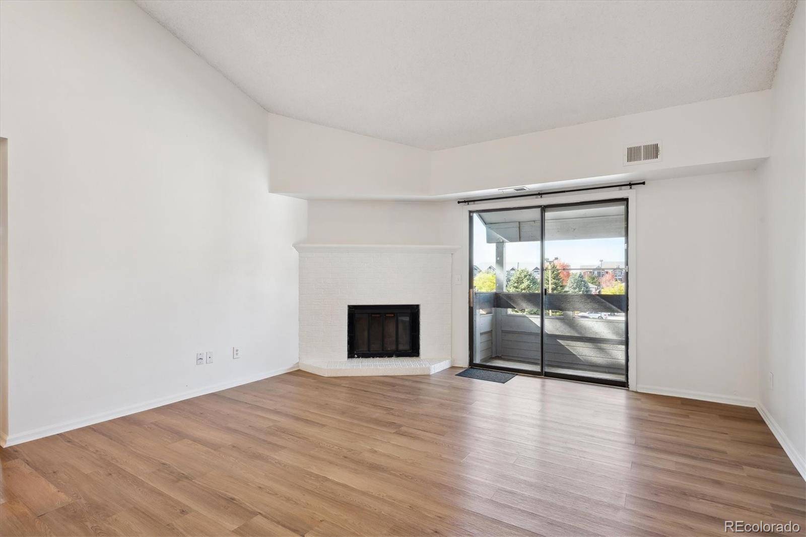 Aurora, CO 80011,14465 E 1st DR #C7