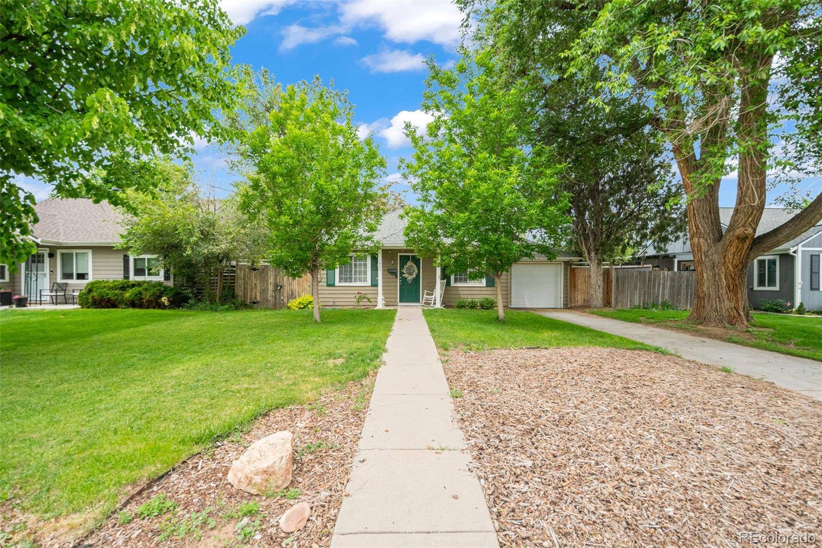 Denver, CO 80220,1221 Ulster ST