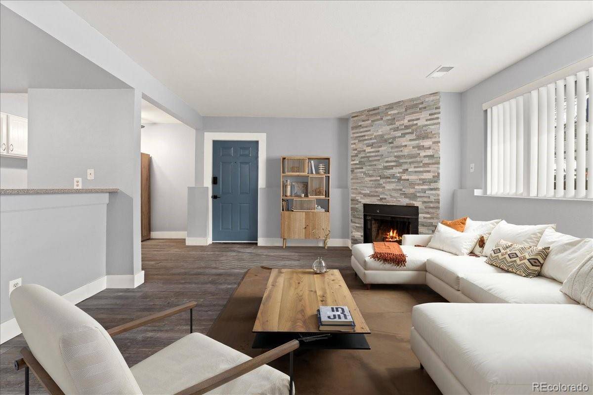Arvada, CO 80004,6350 Oak ST #103