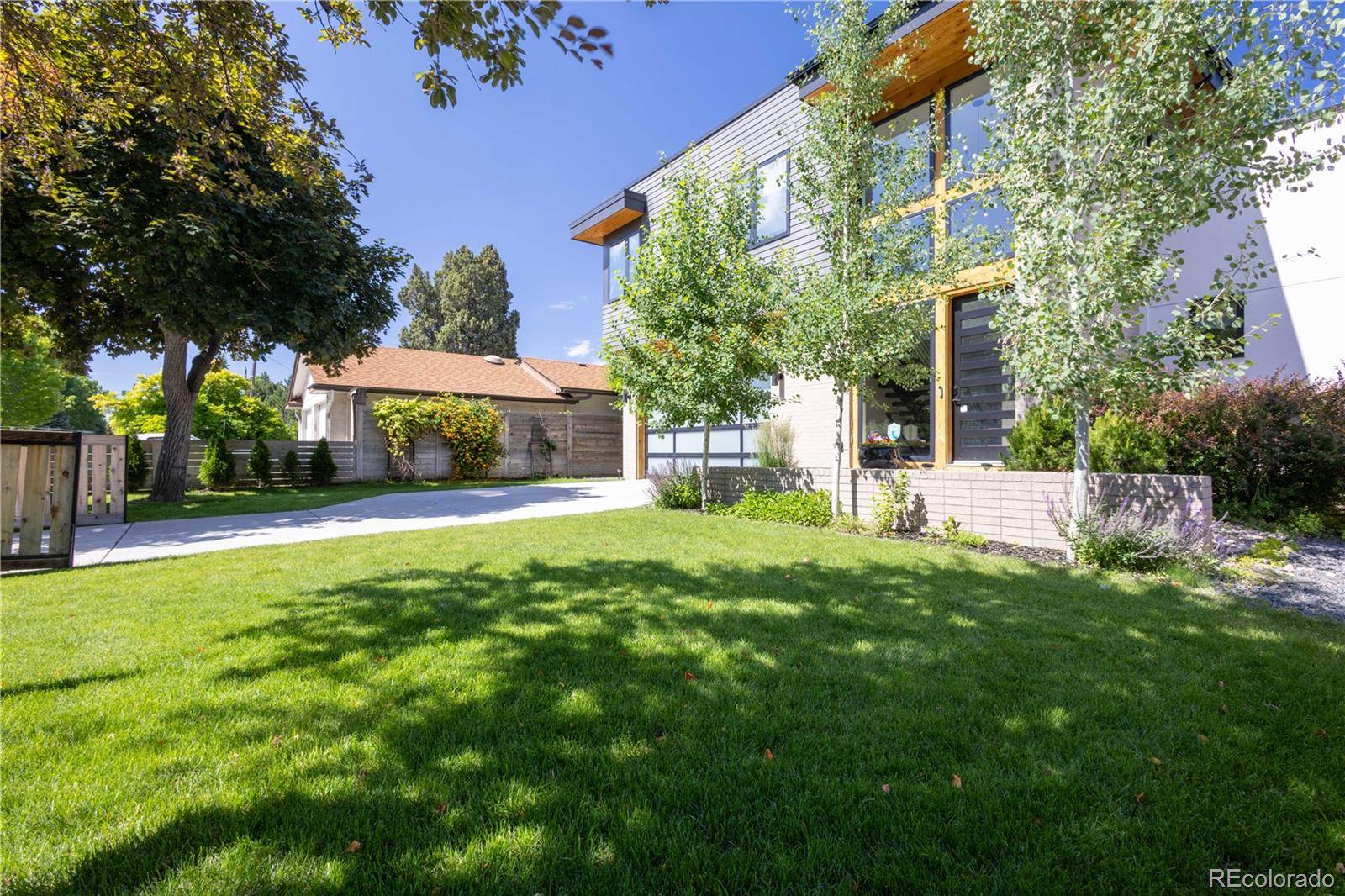Denver, CO 80222,3485 S Clermont ST