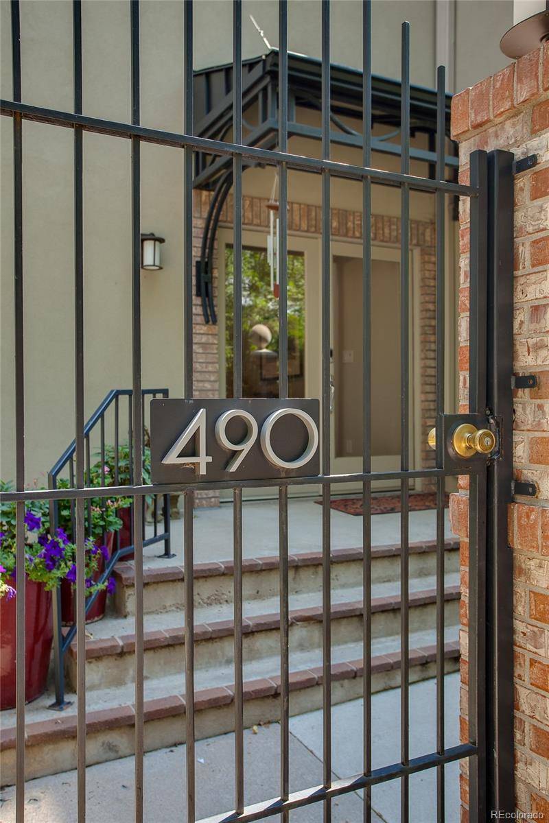 Denver, CO 80206,490 Columbine ST #5