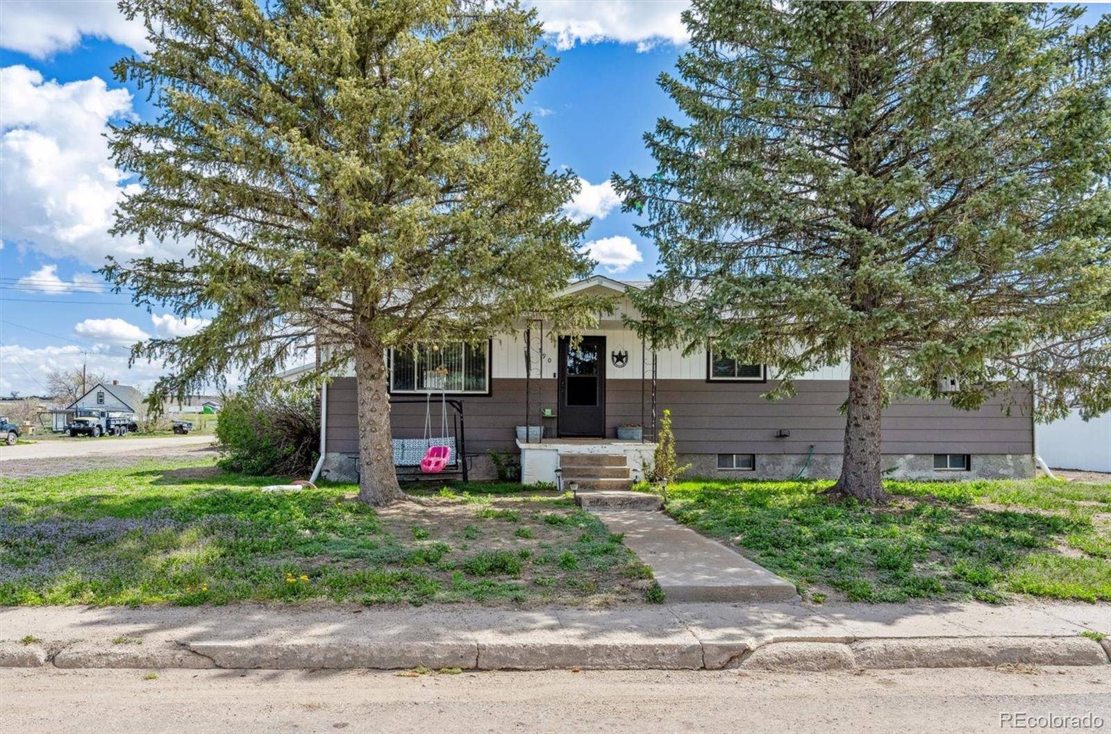 Deer Trail, CO 80105,790 2nd AVE