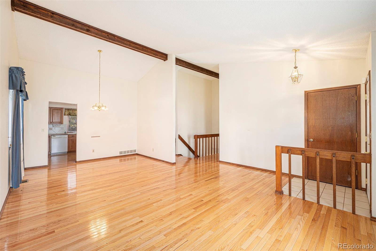 Aurora, CO 80012,760 S Dearborn CT