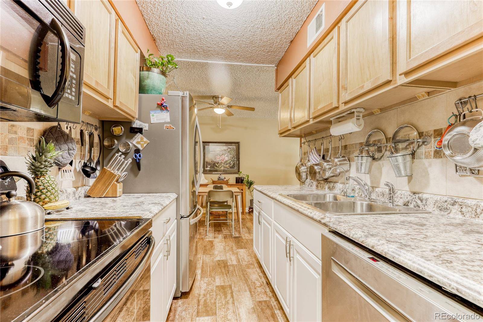 Centennial, CO 80122,309 E Highline CIR #101