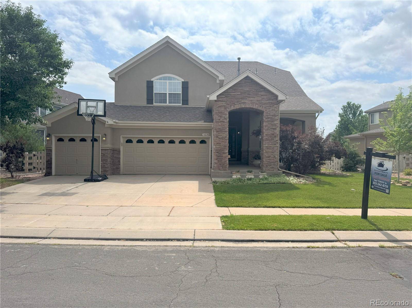 Broomfield, CO 80023,14096 Roaring Fork CIR