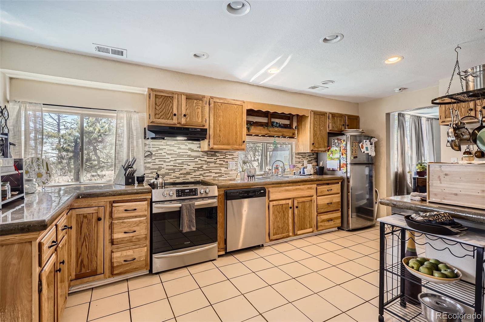 Golden, CO 80403,33 L RD