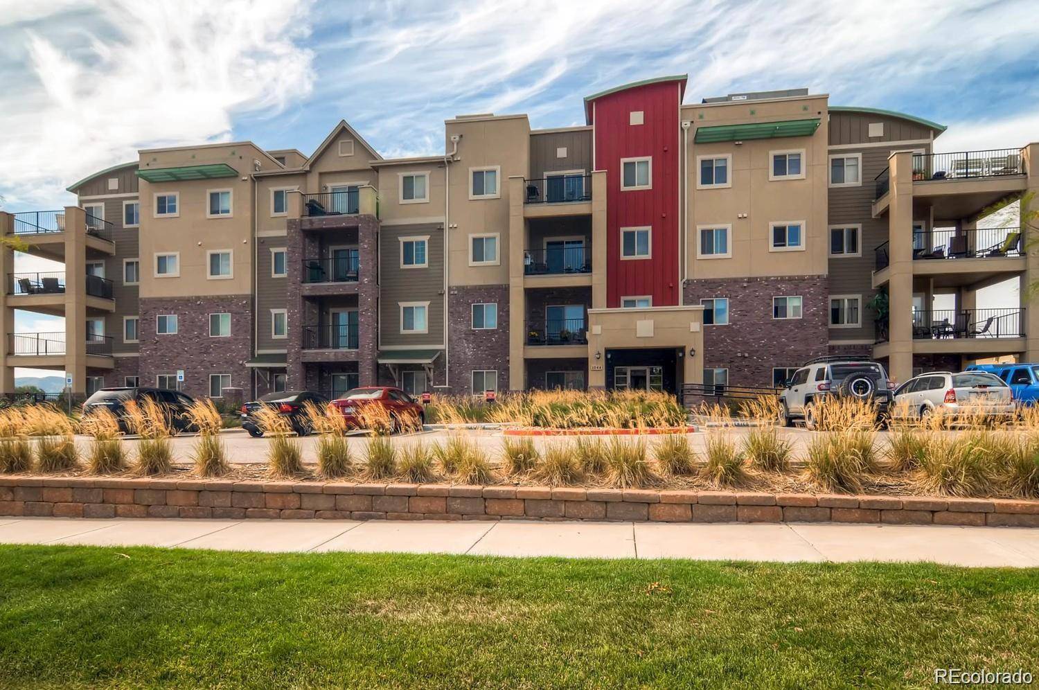 Highlands Ranch, CO 80129,1044 Rockhurst DR #202