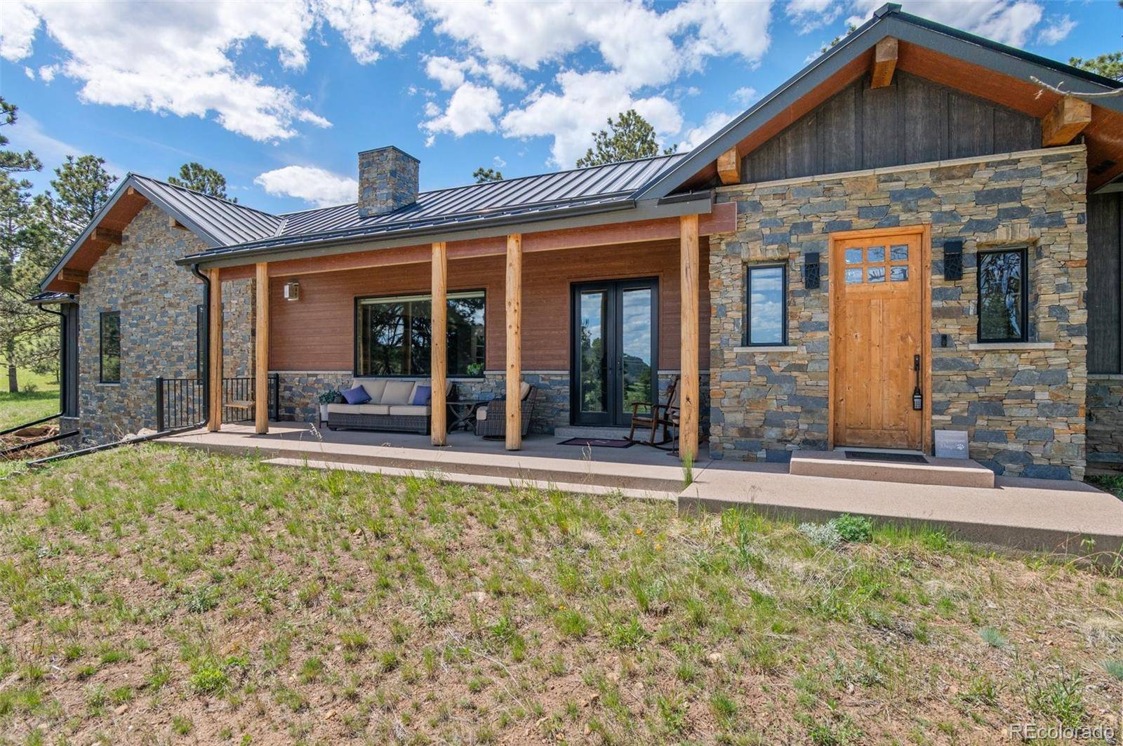 Golden, CO 80401,25350 Ridge WAY