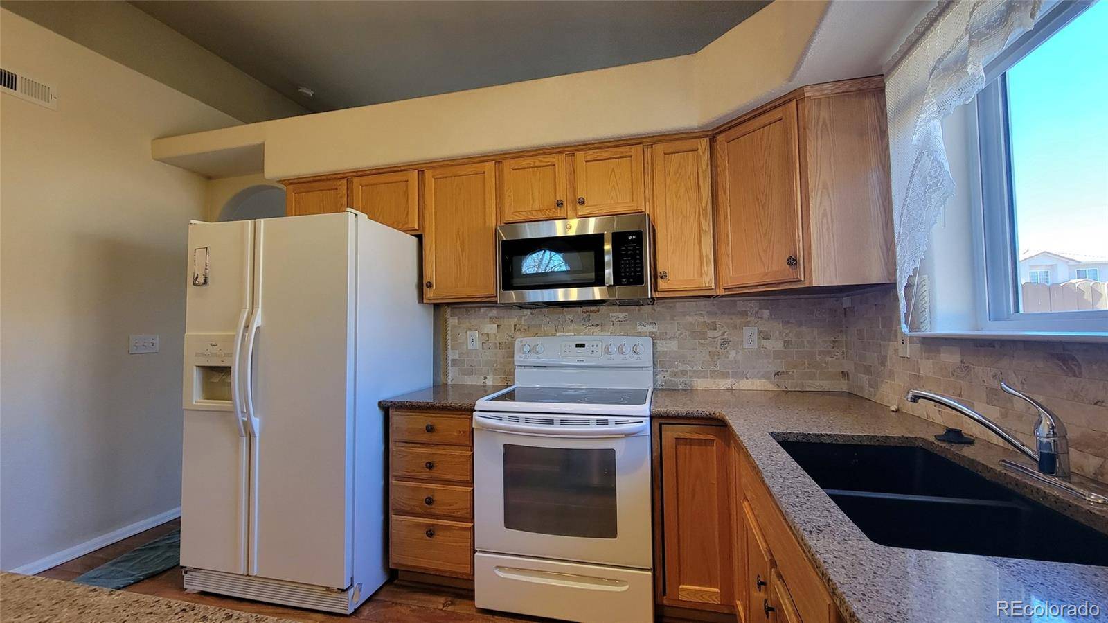 Pueblo, CO 81005,1002 Cedarcrest DR