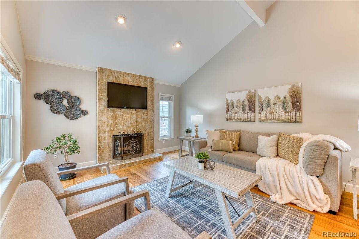 Centennial, CO 80112,8167 S Wabash CT