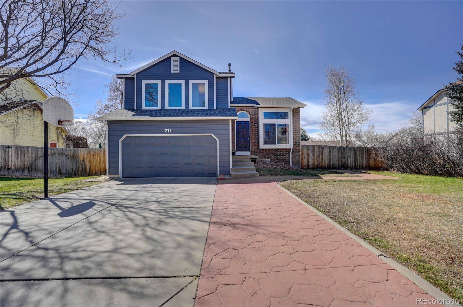 Longmont, CO 80504,711 Cameron LN