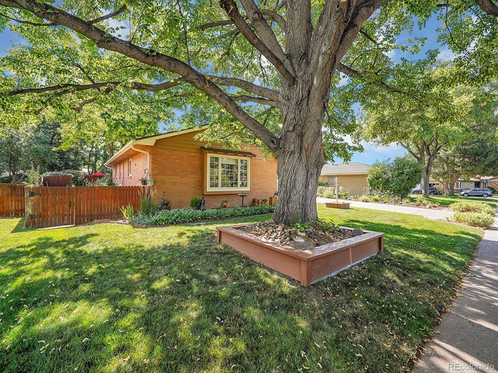 Centennial, CO 80122,3432 E Davies PL