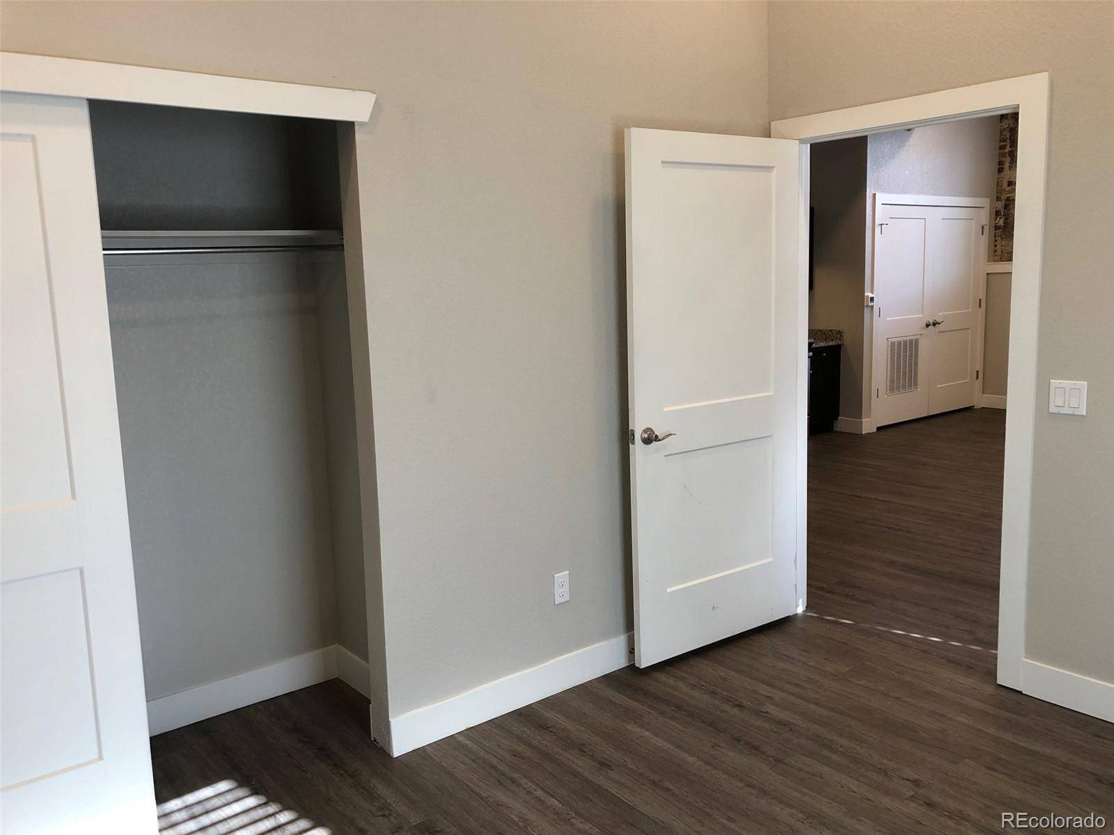 Denver, CO 80209,300 S Logan ST #104