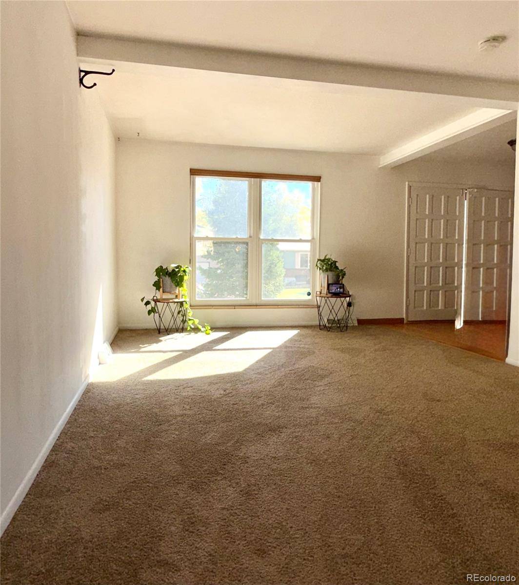 Arvada, CO 80003,8257 Teller CT