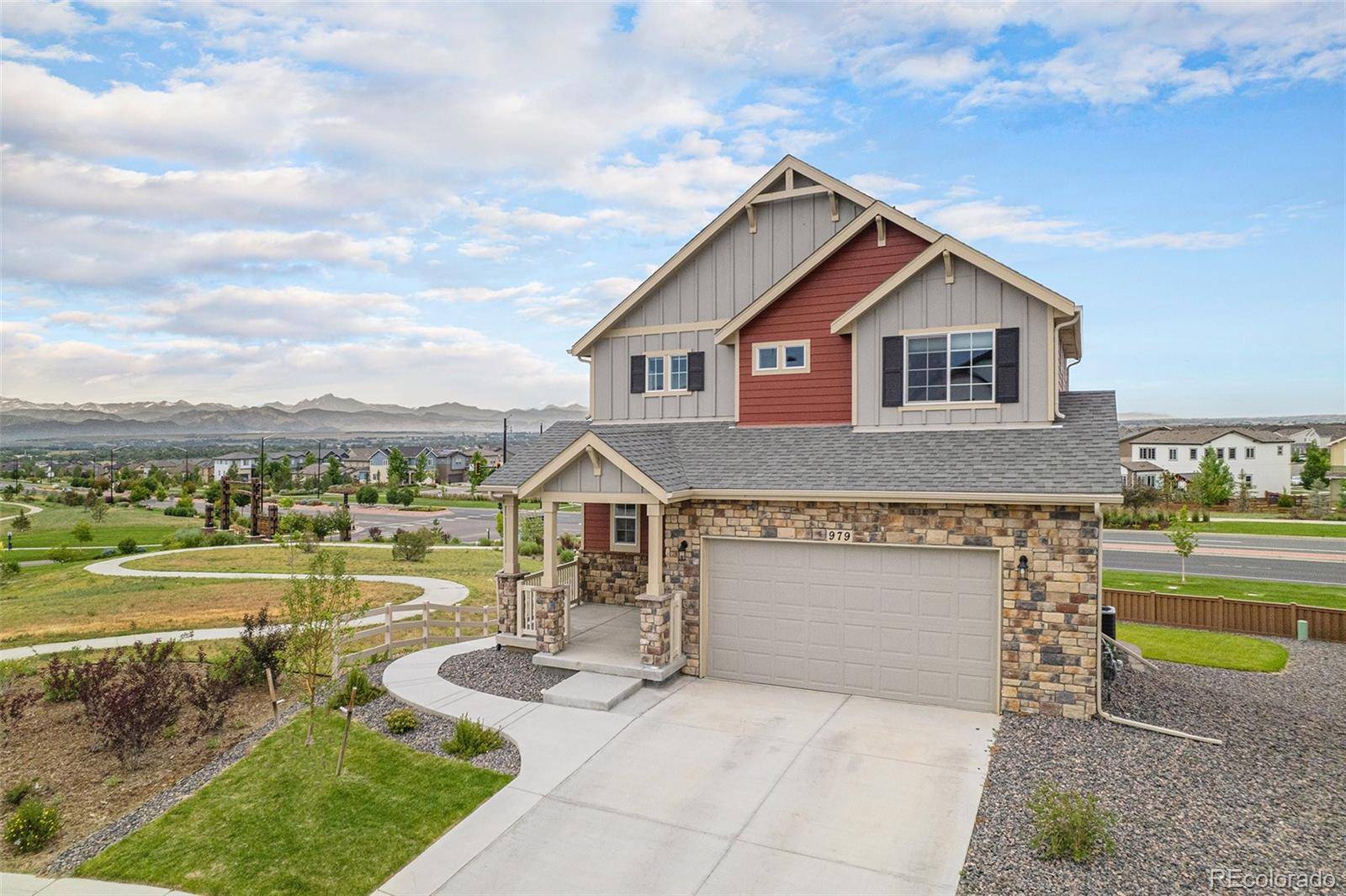 Erie, CO 80516,979 Larkspur DR