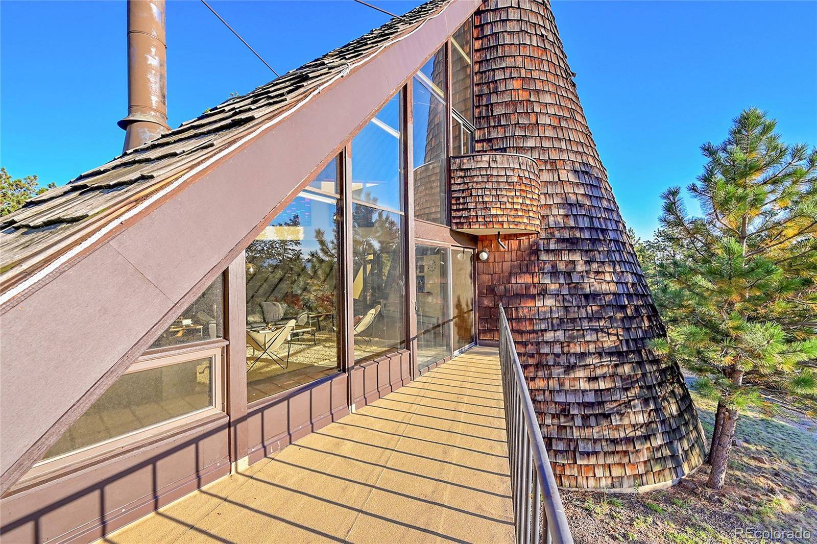 Golden, CO 80401,560 Lindsey RD