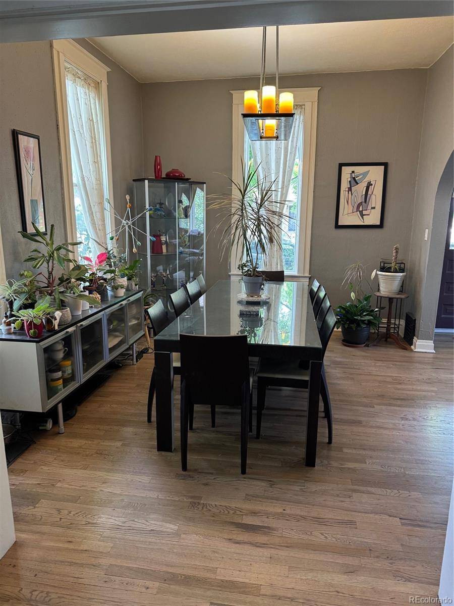 Denver, CO 80211,3098 W 39th AVE
