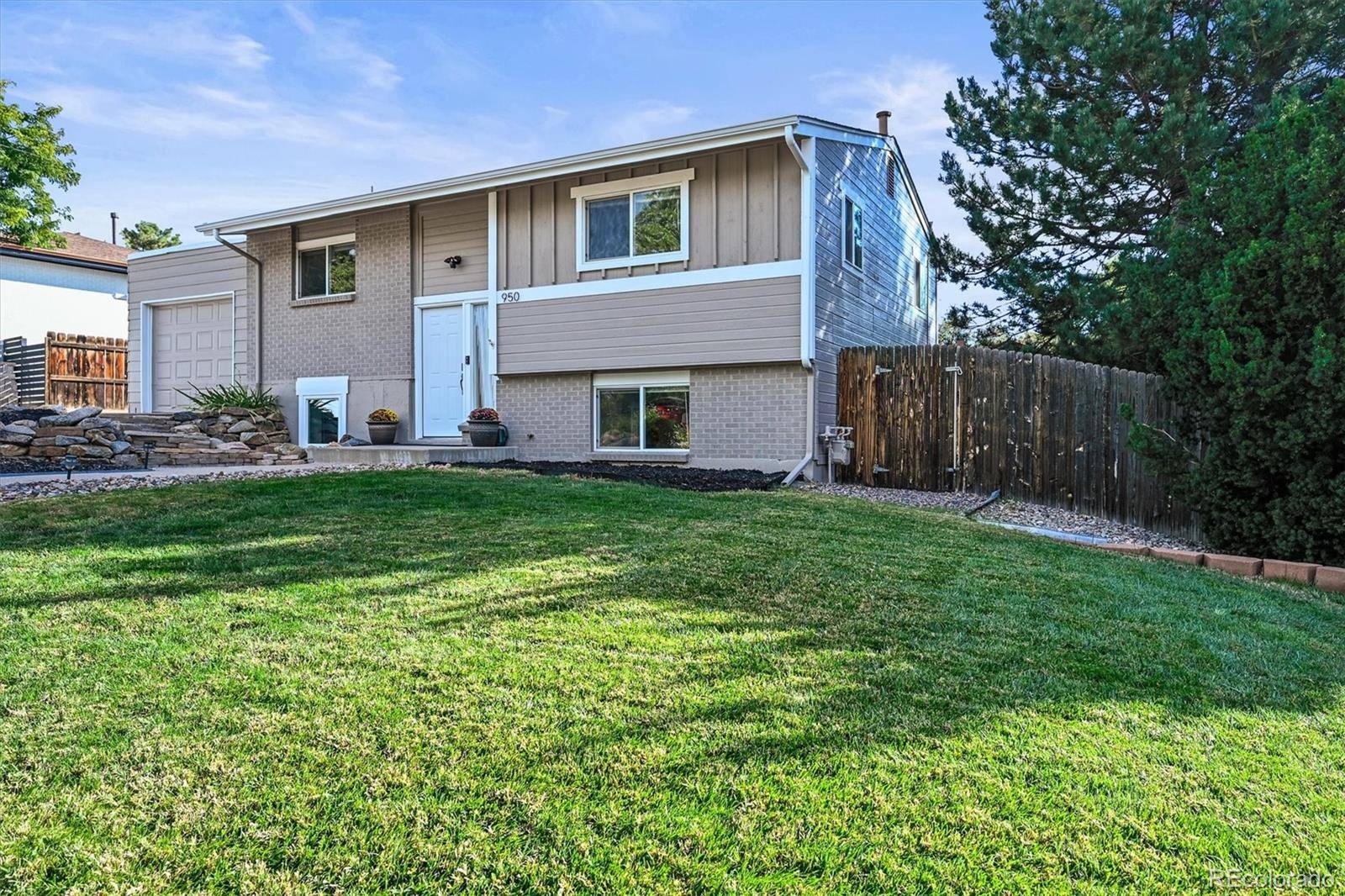 Lakewood, CO 80226,950 S Pierson WAY