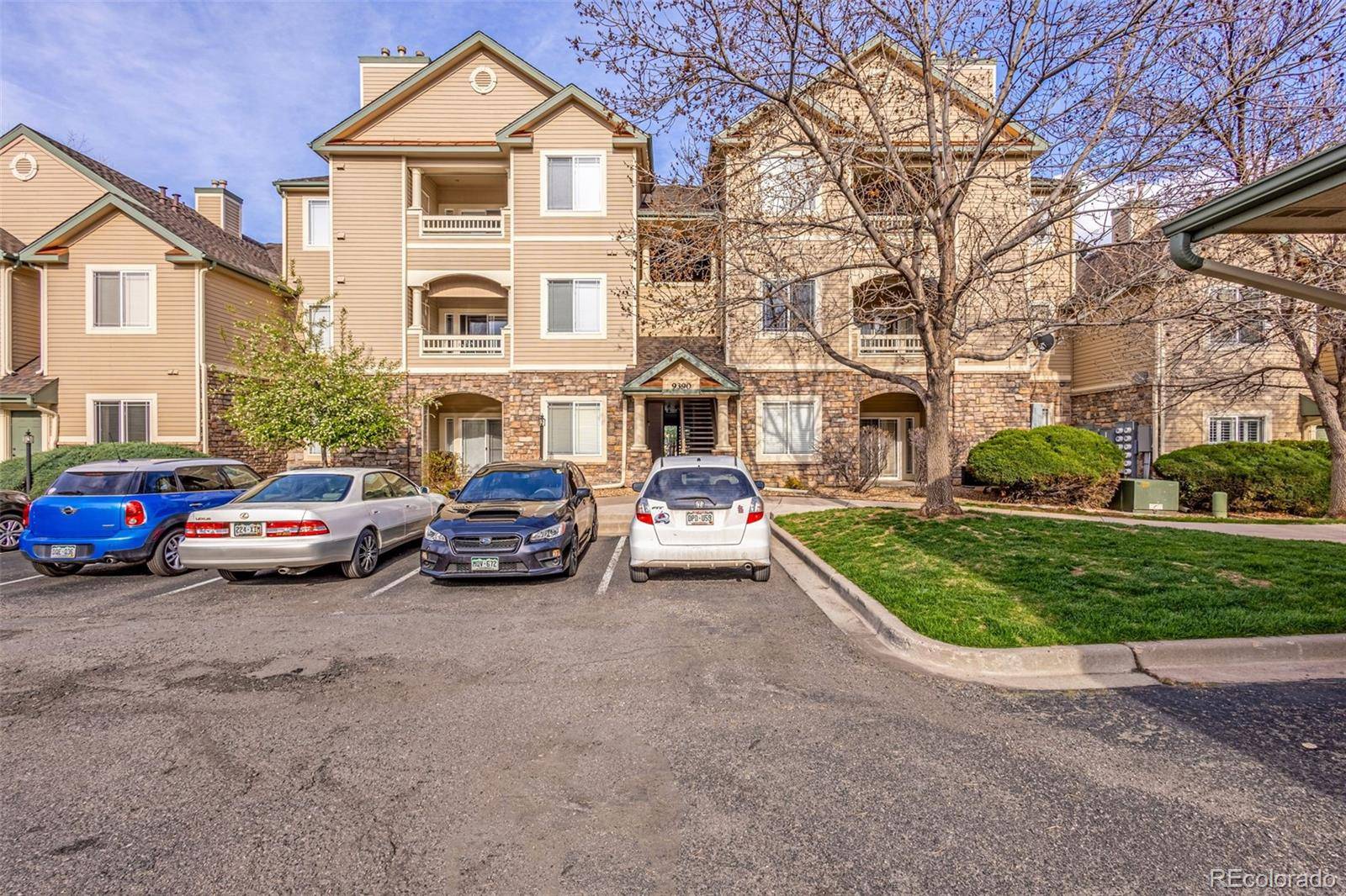 Littleton, CO 80128,9390 W Chatfield PL #104