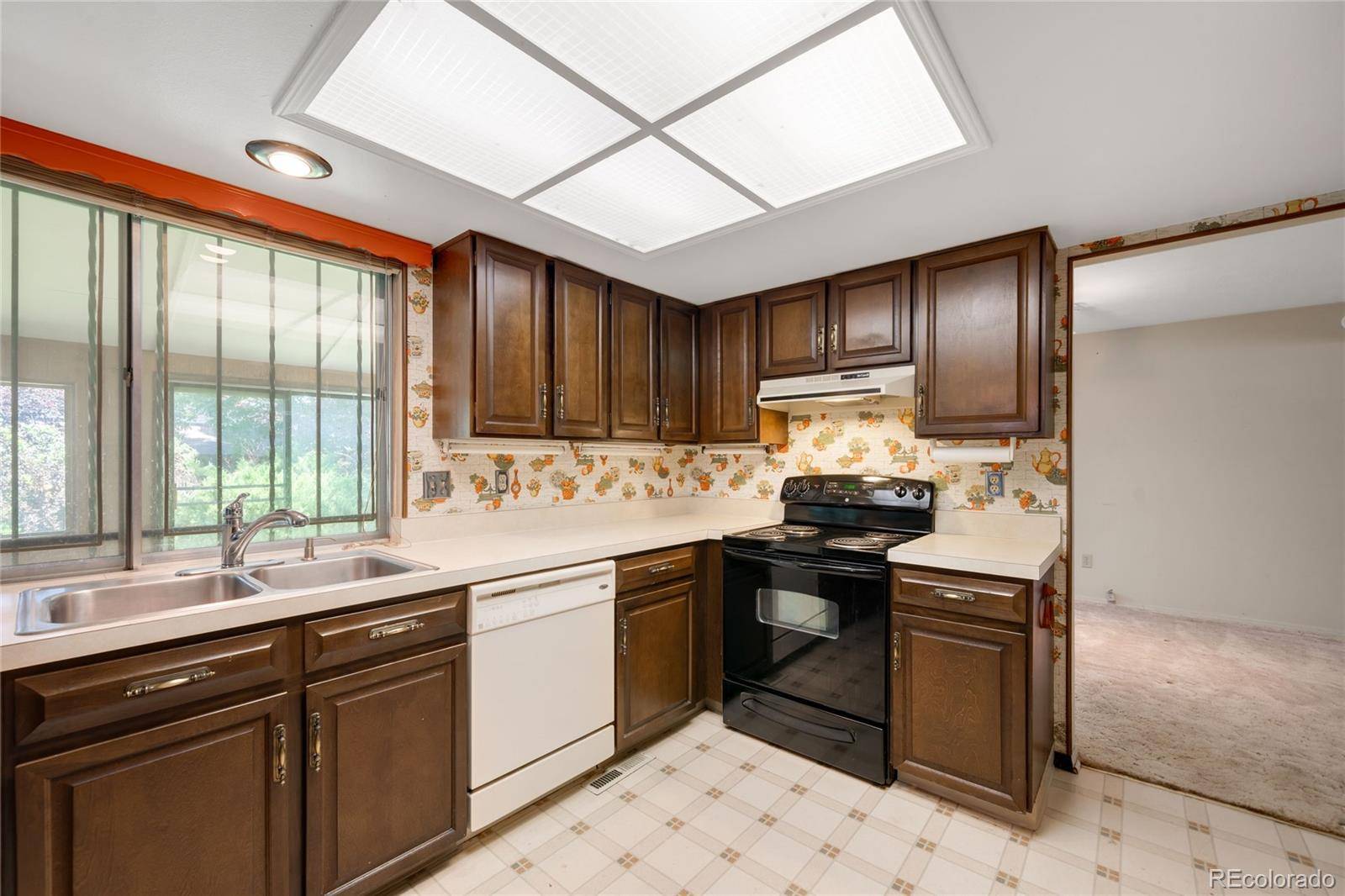 Denver, CO 80237,4184 S Syracuse ST