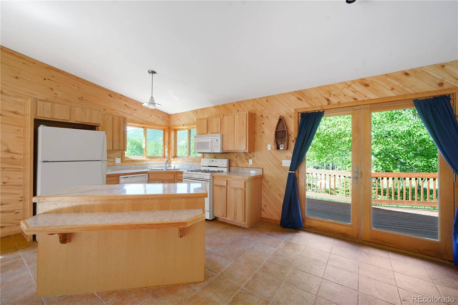 Antonito, CO 81120,270 River Run DR