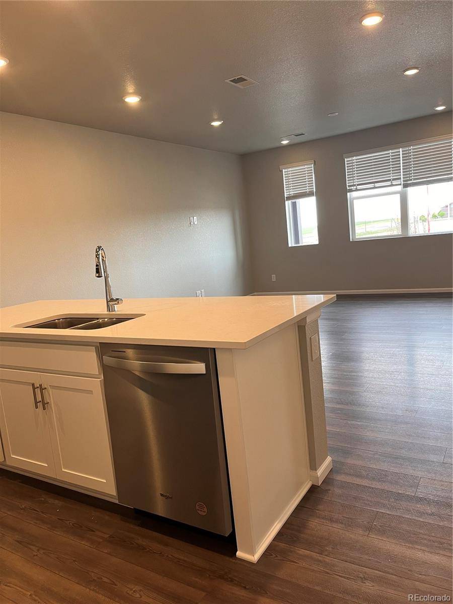 Aurora, CO 80019,6356 N Lisbon ST