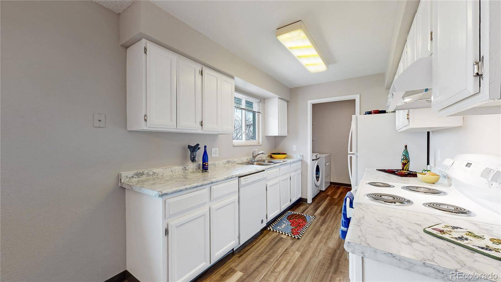Thornton, CO 80260,9909 Lane ST