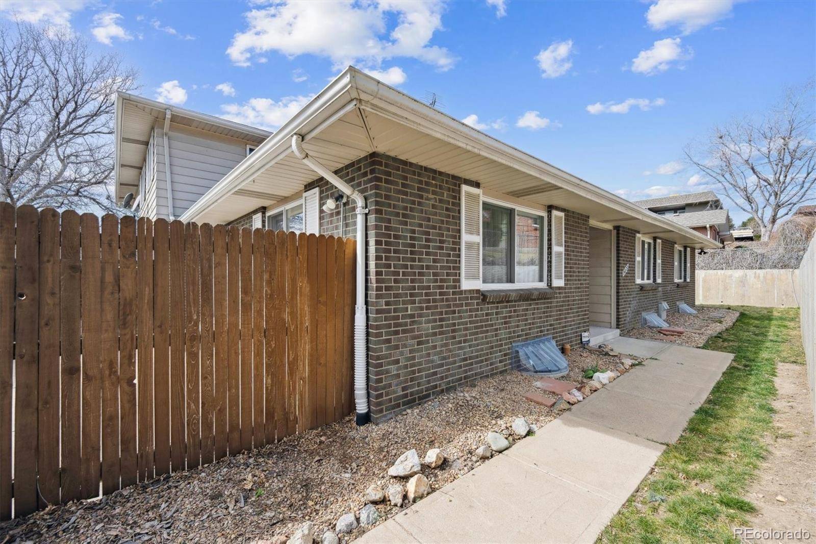 Thornton, CO 80260,9822 Orangewood DR
