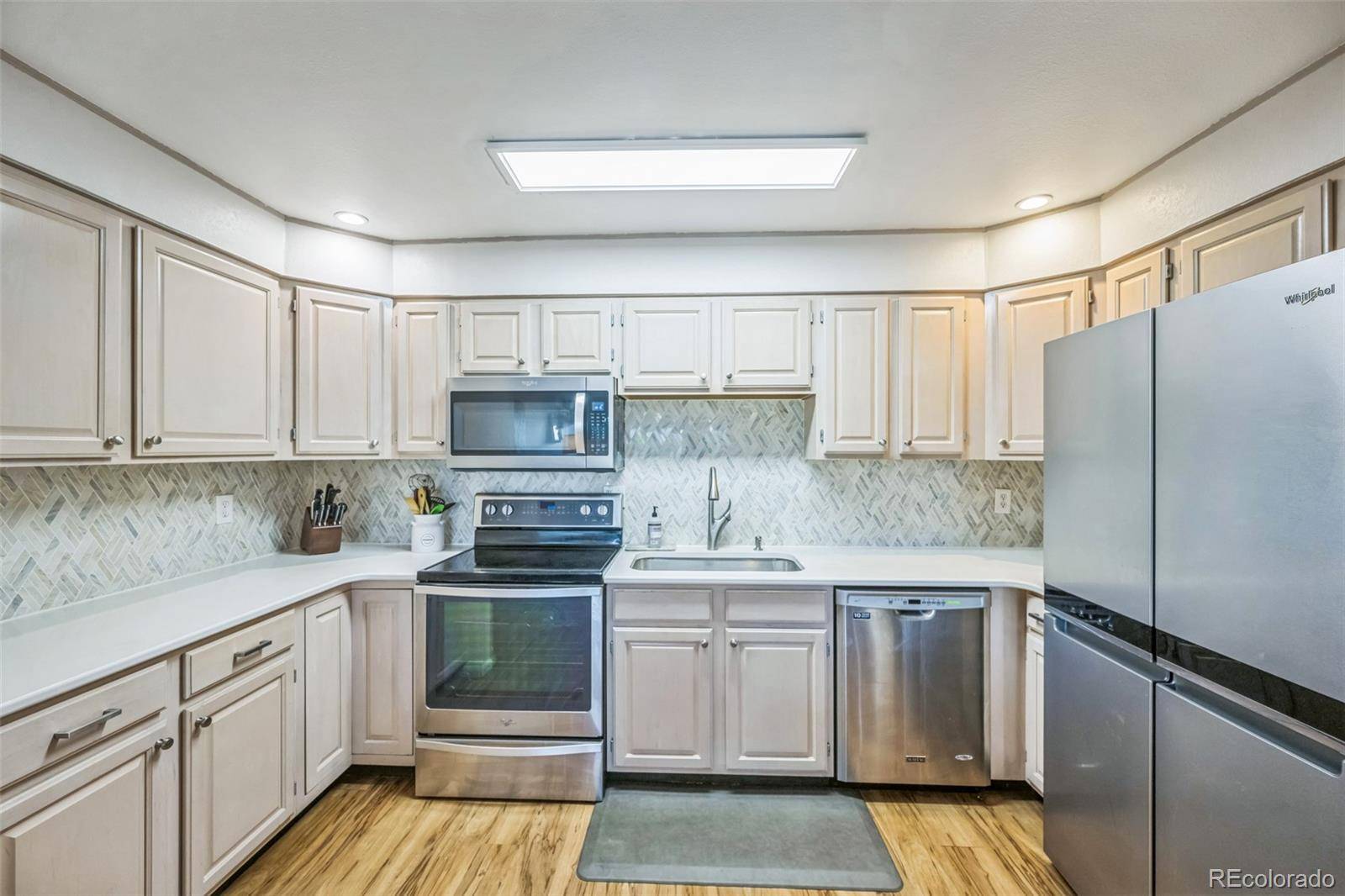 Boulder, CO 80301,3240 Iris AVE #G409