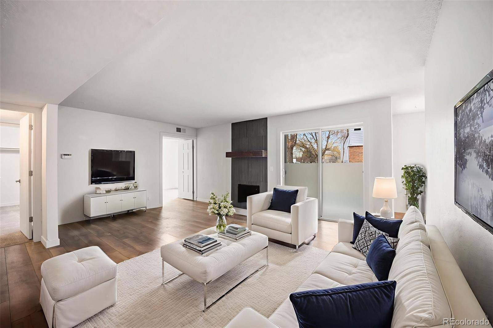 Denver, CO 80231,7665 E Eastman AVE #C101