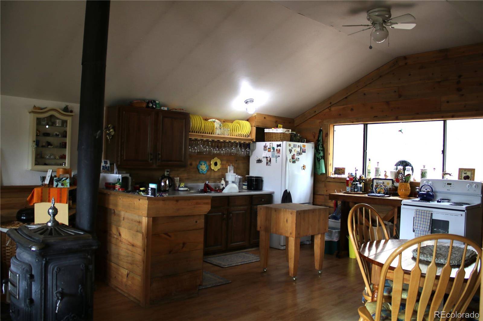 Guffey, CO 80820,770 County Rd 122