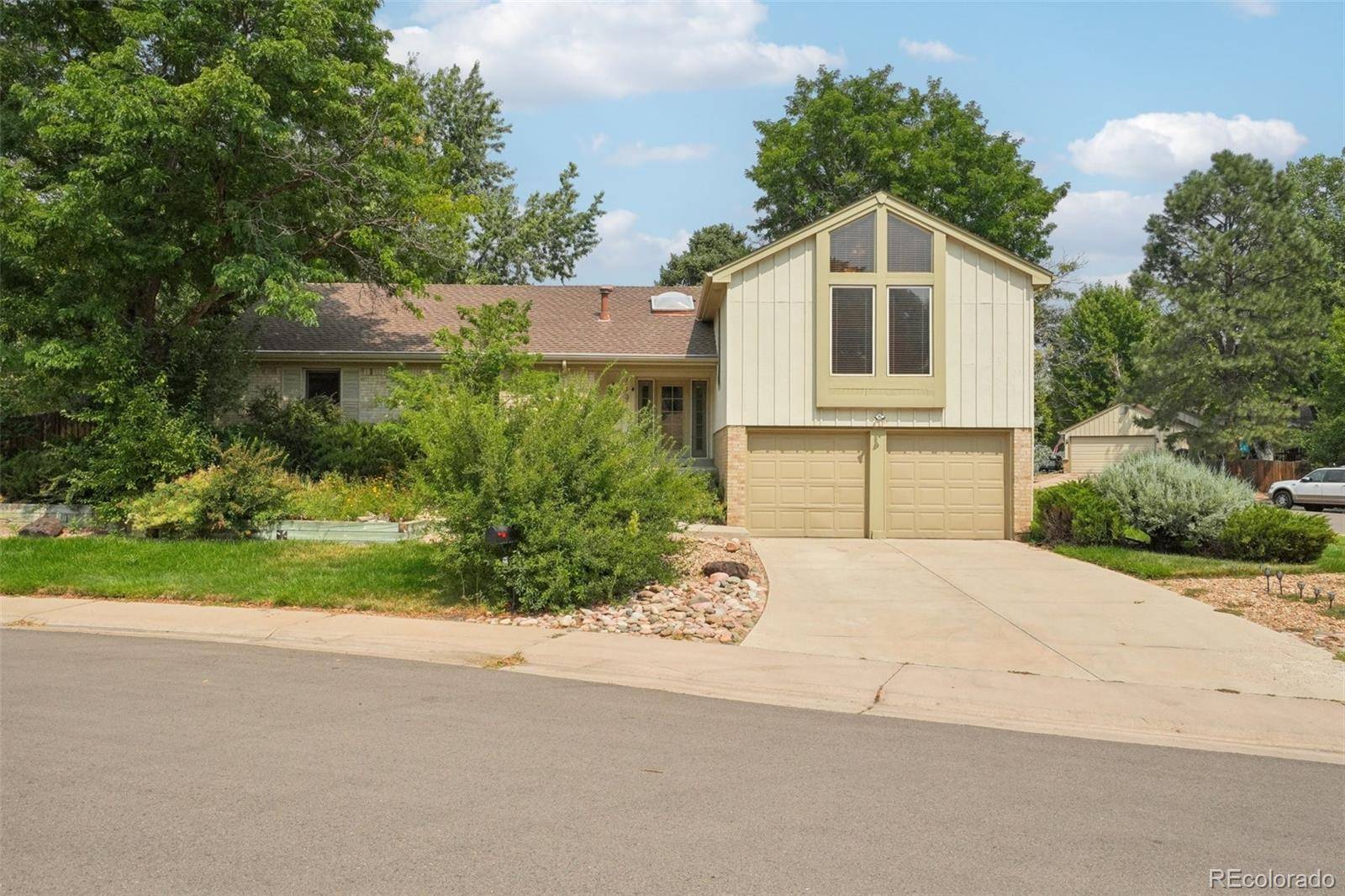Aurora, CO 80014,11391 E Amherst CT