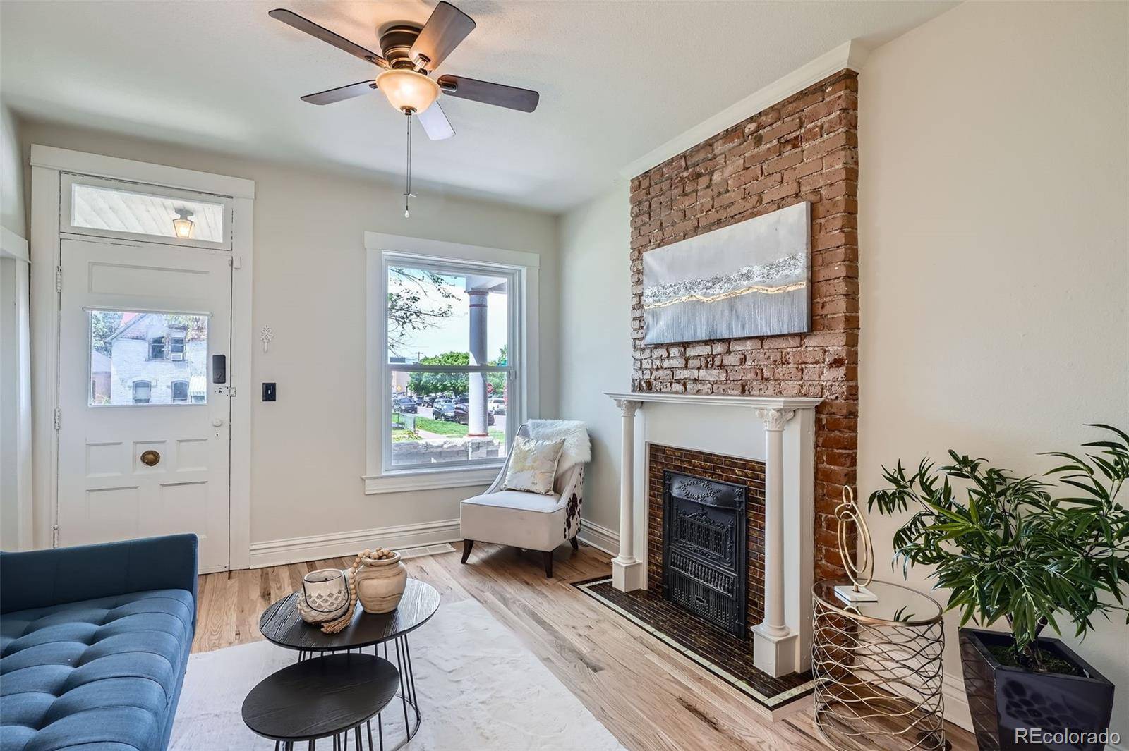 Denver, CO 80205,2564 N Emerson ST