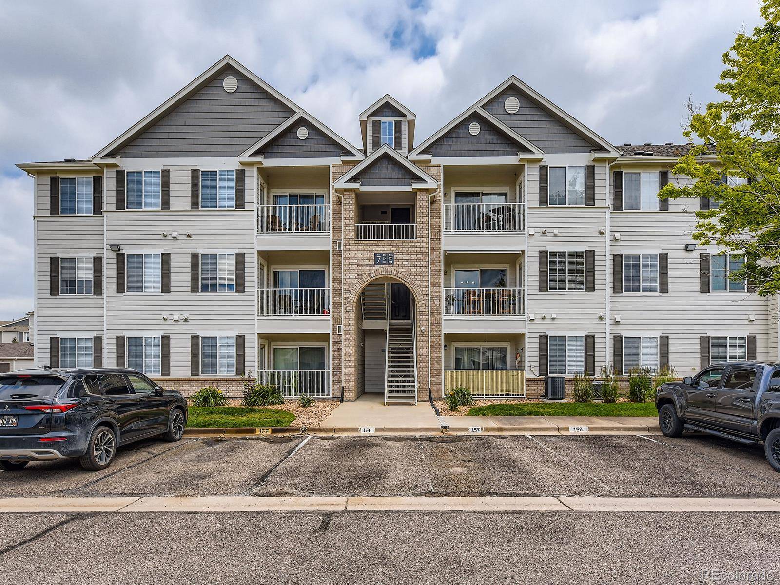 Englewood, CO 80112,15700 E Jamison DR #7-203