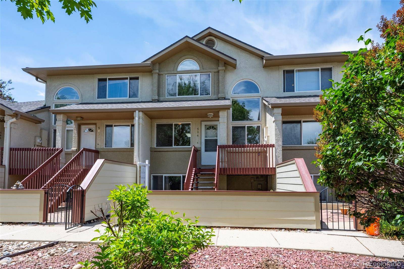 Louisville, CO 80027,584 Ridgeview DR