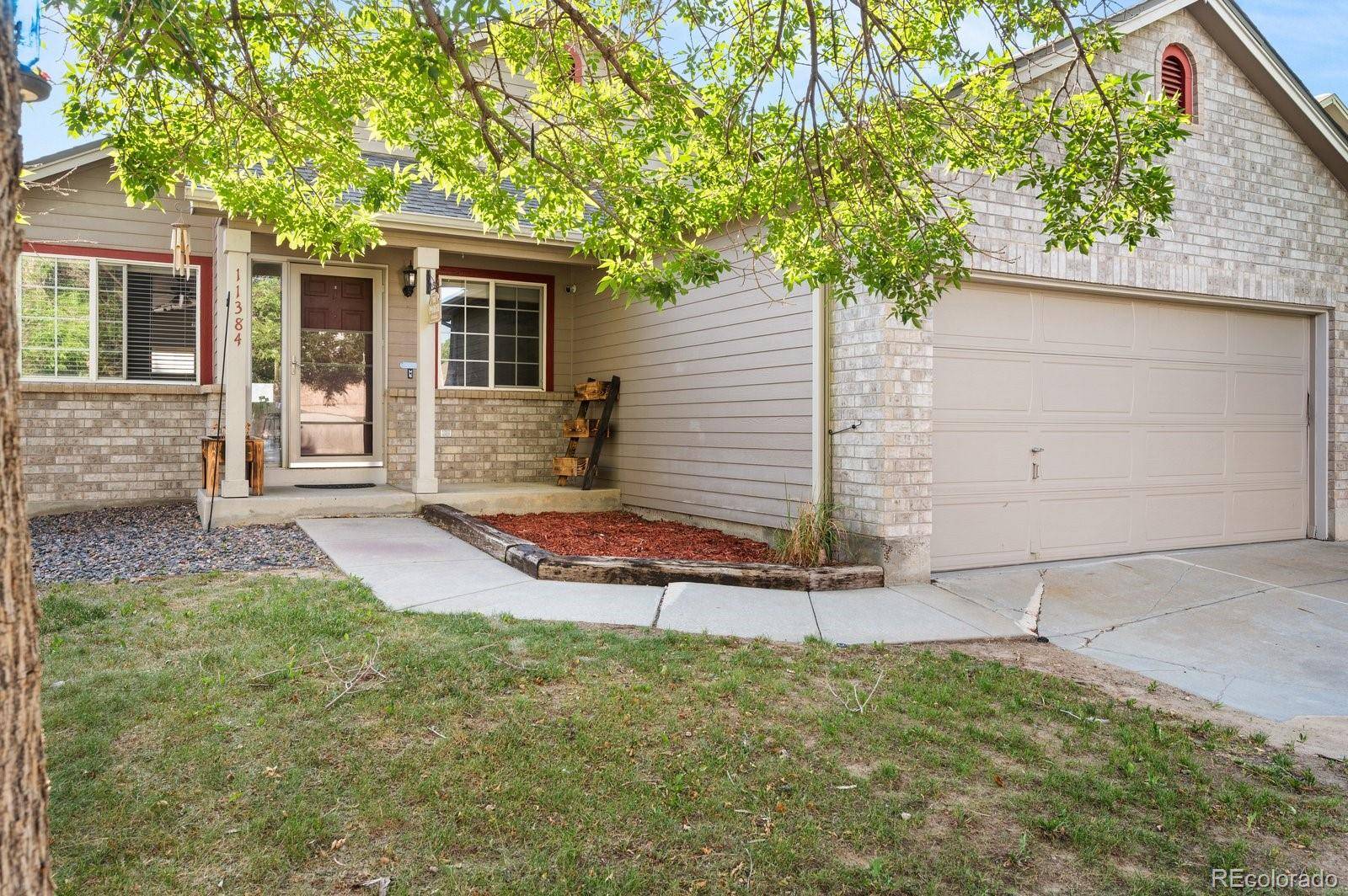 Henderson, CO 80640,11384 Oakland DR