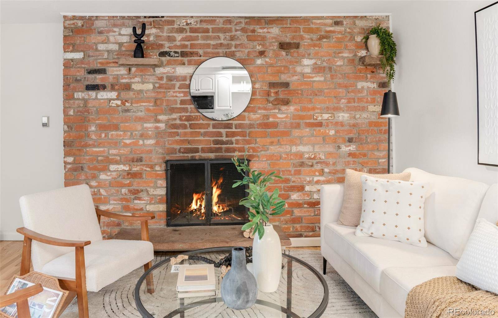 Denver, CO 80209,155 S Pennsylvania ST #205
