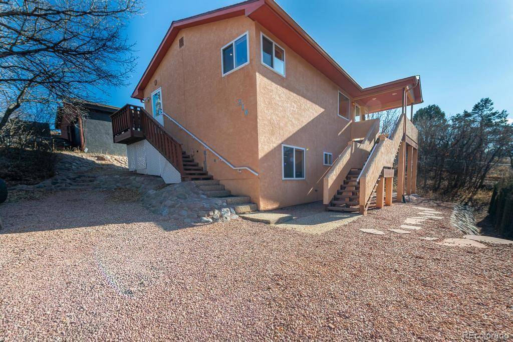 Colorado Springs, CO 80904,216 Arnold LN