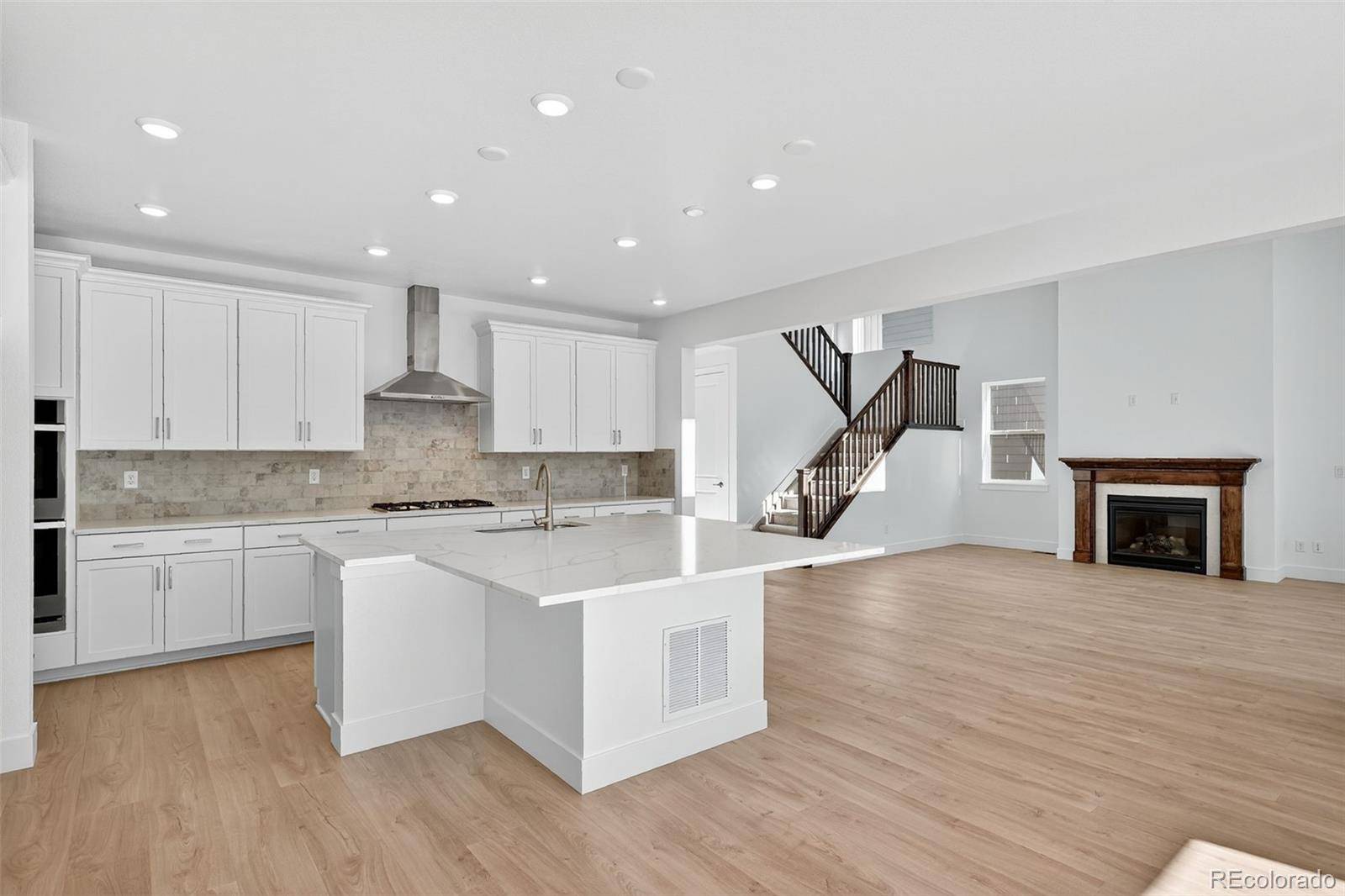 Arvada, CO 80007,16636 W 93rd PL