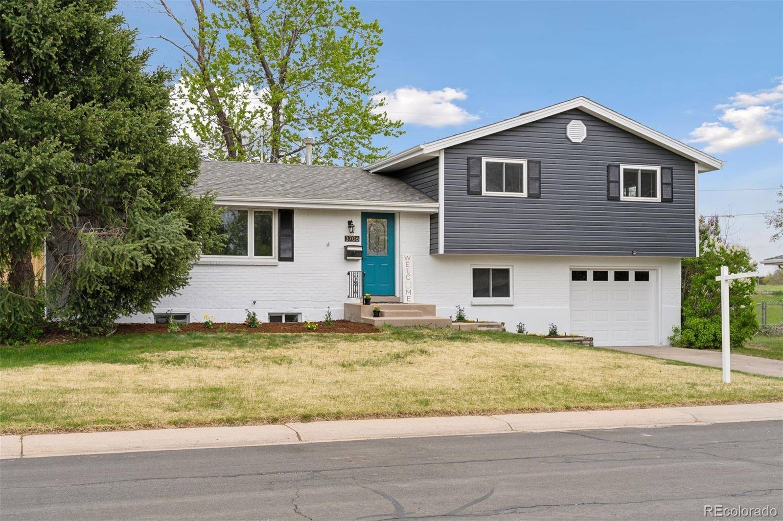 Centennial, CO 80121,3706 E Fair PL